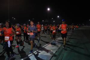 BIB: 20491, 20172, 28883
                            <button type="button" onclick="openModal(10597923)" class="btn btn-primary btn-sm float-right btn-popup" data-toggle="modal" data-target=".modal-high-quality">
                        <i class="fas fa-shopping-cart"></i> Add to Cart
                    </button>
                                            <button type="button" onclick="isThisMe(10597923, true)" class="btn btn-success btn-sm float-right btn-popup btn-isme hidden" data-toggle="tooltip" data-placement="bottom" title="นี่คือรูปของคุณใช่ไหม คลิกที่นี่เพื่อเอาเข้าอัลบั้ม">
                        <i class="fas fa-plus"></i> Add to album
                    </button>
                    <button type="button" onclick="isThisMe(10597923, false)" class="btn btn-warning btn-sm float-right btn-popup btn-isnotme hidden">
                        <i class="fas fa-ban"></i> Remove from album
                    </button>